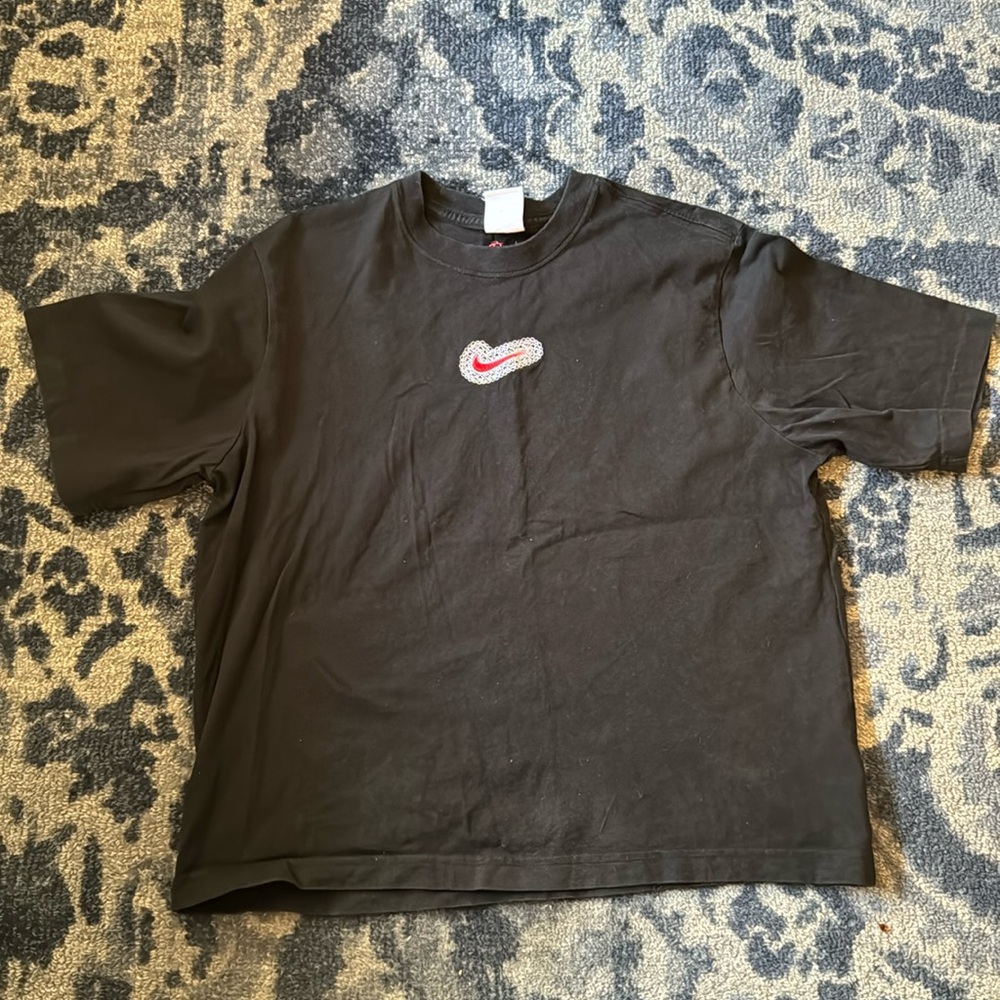 Women’s Nike Tee S